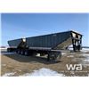 Image 2 : 2019 BERG'S GT328 SUPER B-TRAIN LEAD GRAIN TRAILER
