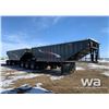 Image 2 : 2018 BERG'S GT328 SUPER B-TRAIN LEAD GRAIN TRAILER