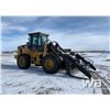 Image 2 : 2001 CATERPILLAR IT28G WHEEL LOADER