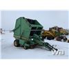 Image 2 : JOHN DEERE 510 ROUND BALER