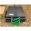 Image 2 : (4) RV TRUCK PADS