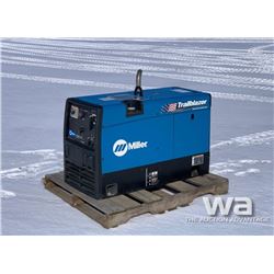 MILLER TRAILBLAZER 302 PORTABLE WELDER