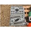 Image 2 : TAP AND DIE SET