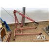 Image 1 : RED SHOP HOIST
