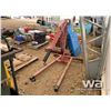 Image 2 : RED SHOP HOIST