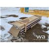 Image 2 : (6) GARAGE DOOR PANELS