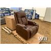 Image 2 : MASSAGE LIFT CHAIR