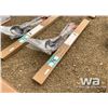 Image 1 : (2) ALUMINUM SCOOP SHOVELS
