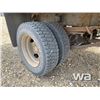 Image 16 : 2005 GMC C5500 FLATBED CREW CAB TRUCK