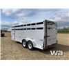 Image 4 : 2001 WW STOCKMAN T/A STOCK TRAILER