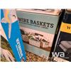 Image 5 : 3 WIRE BASKETS