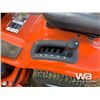 Image 7 : 2019 HUSQVARNA YTH24V48 48" LAWN MOWER