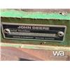 Image 9 : JOHN DEERE 3600 8X18" AUTO RESET PLOW
