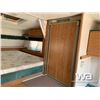 Image 11 : 1997 COLUMBIA RIVER TRUCK CAMPER