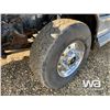 Image 25 : 2009 KENWORTH T800 TRI-DRIVE SLEEPER TRUCK