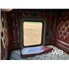 Image 17 : 2005 KENWORTH T800B TRIDRIVE SLEEPER TRUCK TRACTOR