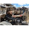 Image 21 : 2001 KENWORTH T800 T/A SLEEPER TRUCK TRACTOR