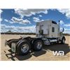 Image 3 : 2001 KENWORTH T800 T/A SLEEPER TRUCK TRACTOR