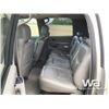 Image 10 : 2004 CHEVROLET SUBURBAN SUV