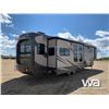 Image 3 : 2015 SANIBEL 3600 5TH WHEEL TRAVEL TRAILER