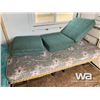 Image 6 : 8 X 14 FT. PORTABLE HUNTING CABIN