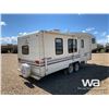 Image 3 : 1992 FLEETWOOD PROWLER 5TH WHEEL TRAVEL TRAILER