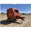 Image 2 : 1996 NEW HOLLAND 664 ROUND BALER
