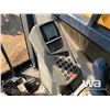 Image 8 : 2006 NEW HOLLAND 215 HYD. EXCAVATOR