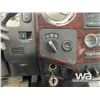 Image 12 : 2009 FORD F350 LARIAT CREW CAB PICKUP