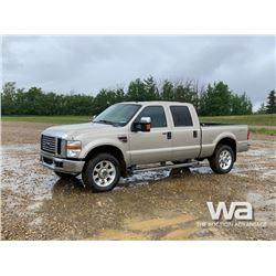 2009 FORD F350 LARIAT CREW CAB PICKUP