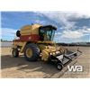 Image 2 : 1996 NEW HOLLAND TR96 COMBINE