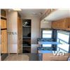 Image 8 : 2005 FOREST RIVER WILDCAT F31QBH TRAVEL TRAILER