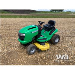 JOHN DEERE SABRE LAWN TRACTOR