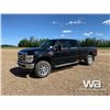Image 1 : 2010 FORD LARIAT F350 CREW CAB PICKUP