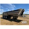 Image 2 : 2010 MIDLAND MC35SL3000 TRIDEM END DUMP TRAILER