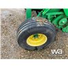 Image 11 : 2001 JOHN DEERE 567 ROUND BALER