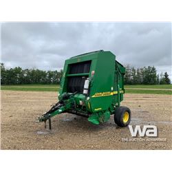 2001 JOHN DEERE 567 ROUND BALER