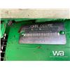 Image 5 : 2001 JOHN DEERE 567 ROUND BALER