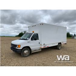 2005 FORD E450 S/A WASH TRUCK