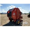 Image 3 : MASSEY FERGUSON 560 ROUND BALER