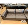 Image 3 : BROWN SECTIONAL