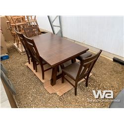 GRAND DINETTE
