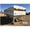 Image 2 : 19.5 FT. FERTILIZER DRILL FILL TANK