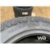 Image 3 : (UNUSED) (4) GRIZZLY 35X12.50R20LT TIRES
