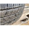Image 4 : (4) MICHELIN 215/60R17 TIRES & RIMS