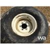 Image 4 : 14L-16.1 TIRE & RIM