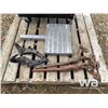 Image 5 : TOOL CHEST, TOW HITCH & HOOKS, BOOMERS