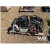 Image 1 : PALLET OF HYD. HOSE & RAMS