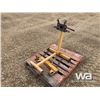 Image 3 : YELLOW MOTOR STAND