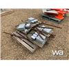 Image 3 : (4) 110V ELECTRICAL STANDS